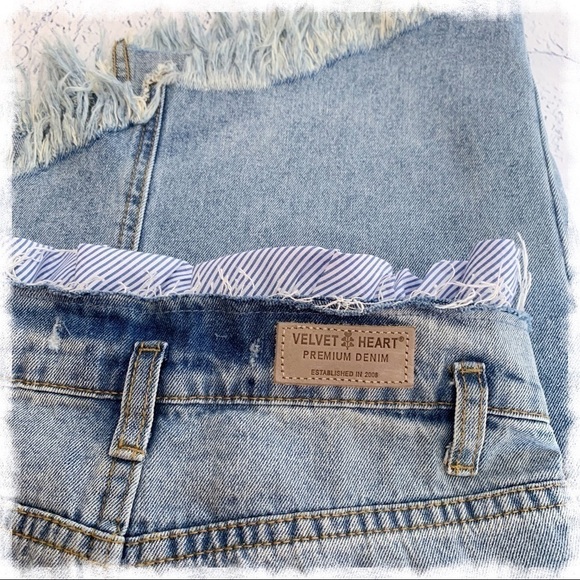 VELVET HEART Assymetrical Distressed Denim Skirt - Picture 8 of 8